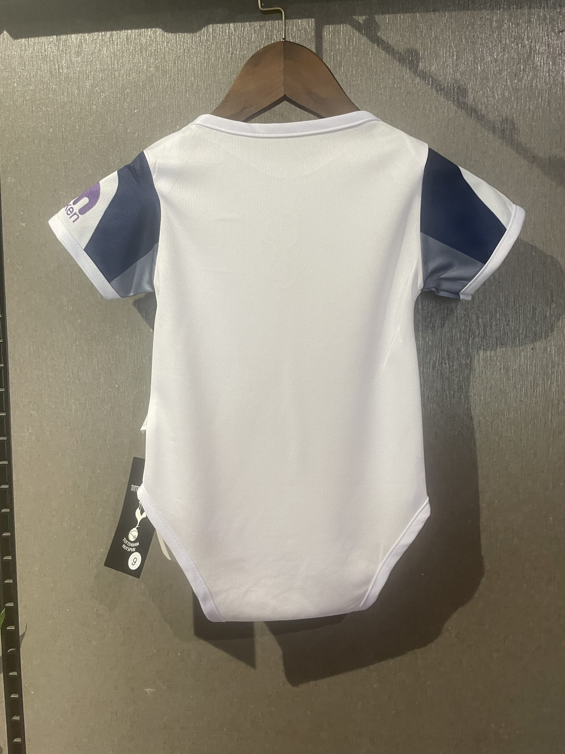 25-26 Tottenham Hotspur Home Baby Clothing - Image 2