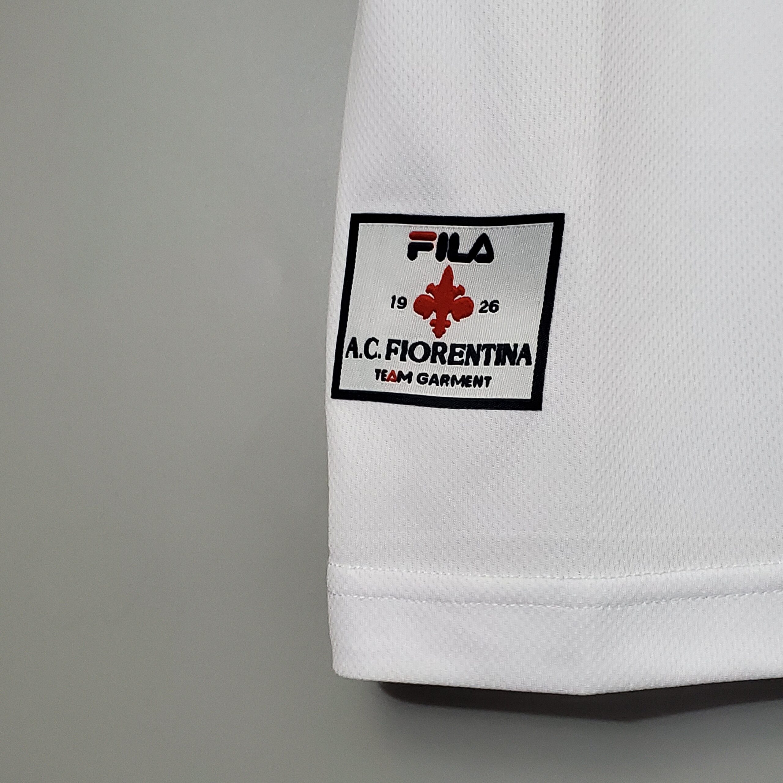1998 Fiorentina Away Retro Jersey - Image 3