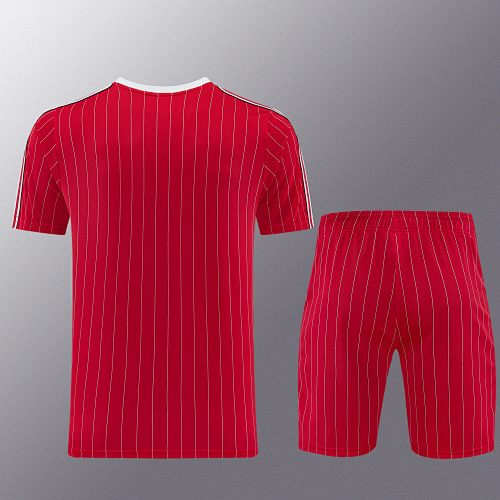 25-26 Mancehster United Short Sleeve Training Suit - Image 3