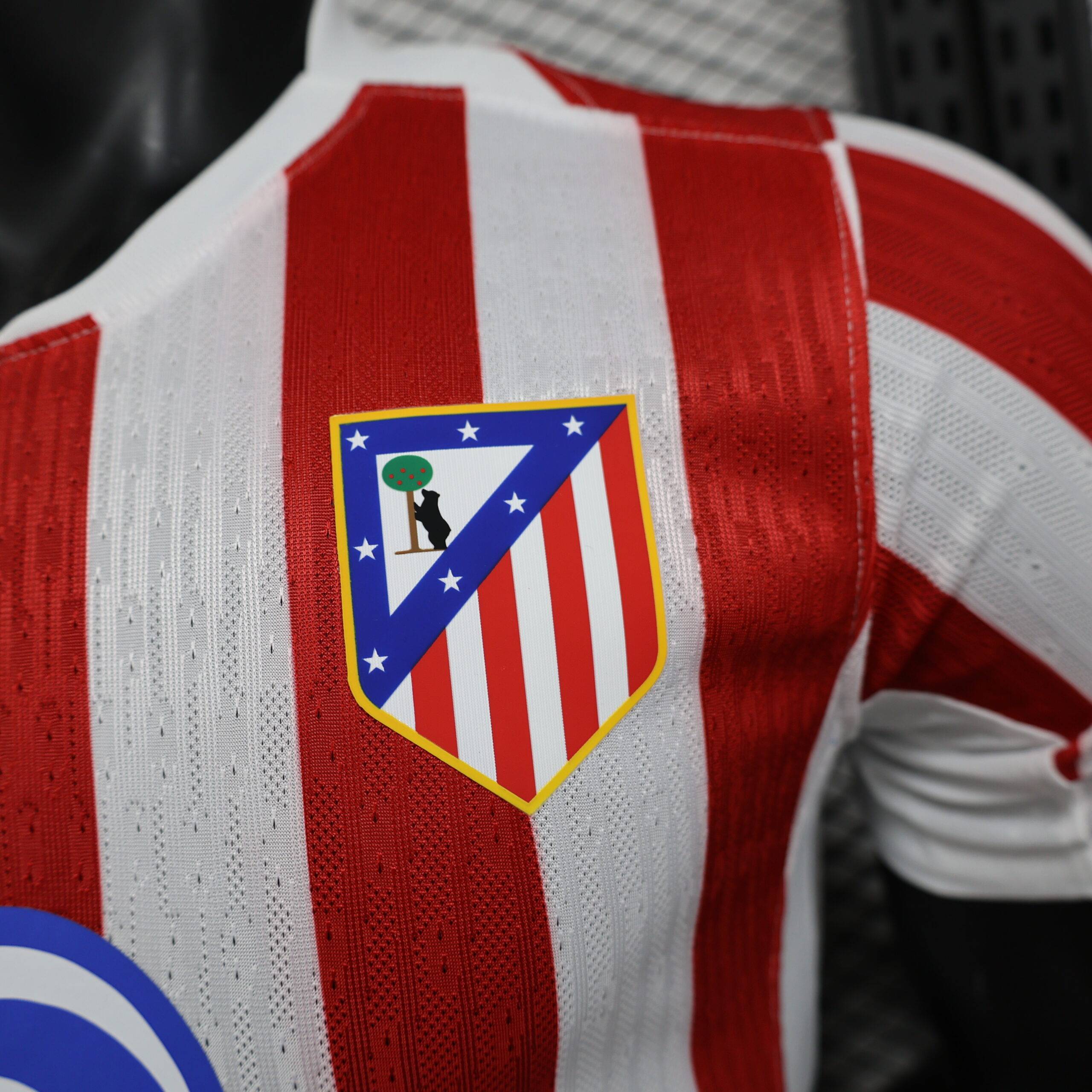 25-26 Atletico Madrid Home Player Jersey - Image 2