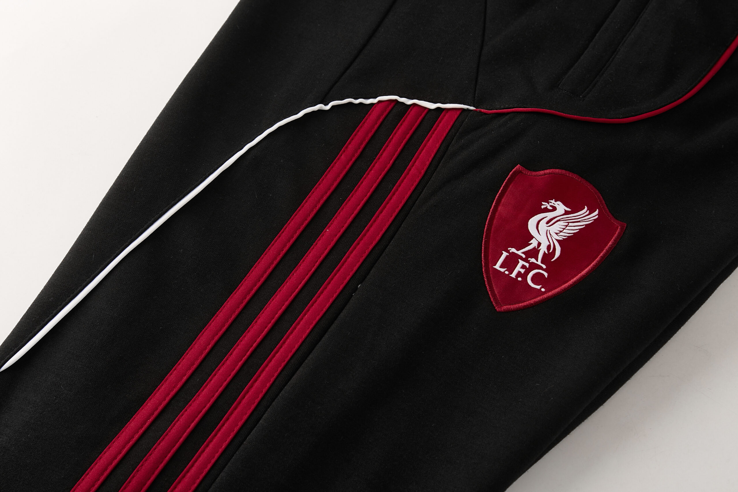26-27 Liverpool Black hoodie Suit - Image 14
