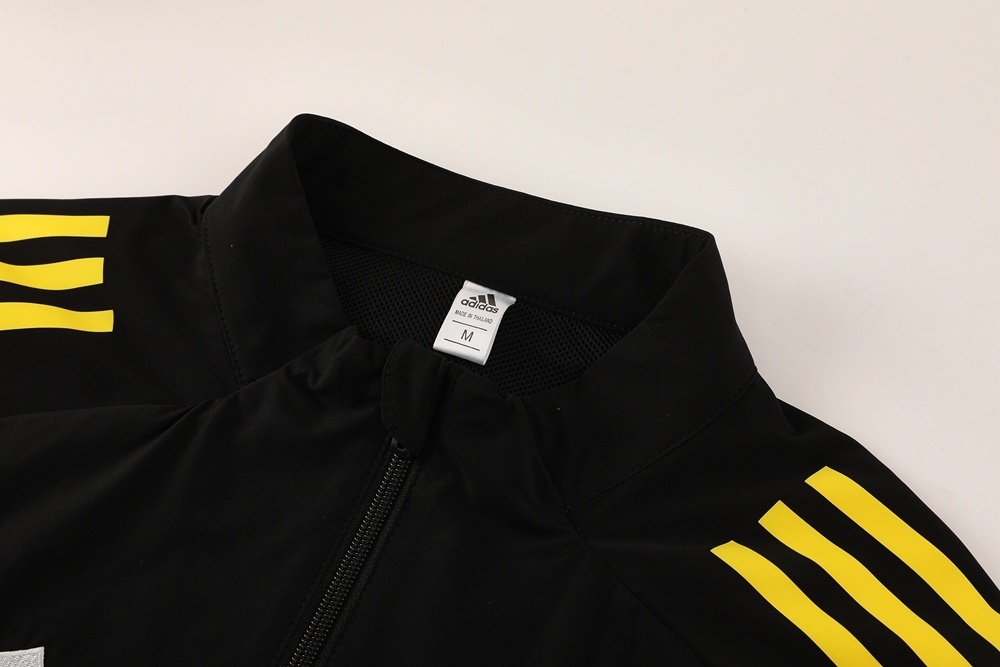 2025 Juventus Black Windbreaker - Image 4