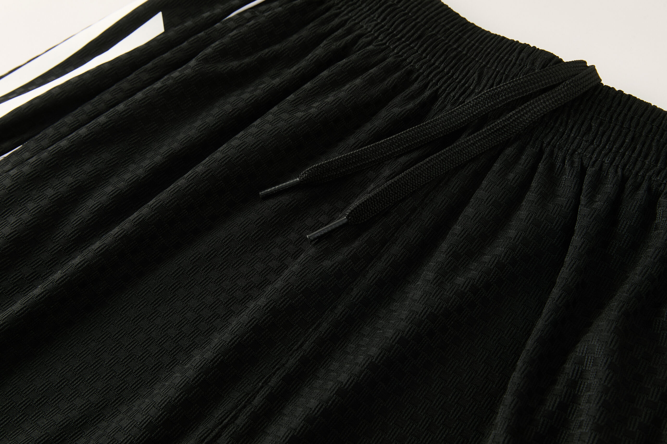 26-27 Real Madrid Short Sleeve Training Suit - Image 8