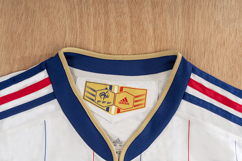 2010 France Away Retro Jersey - Image 5