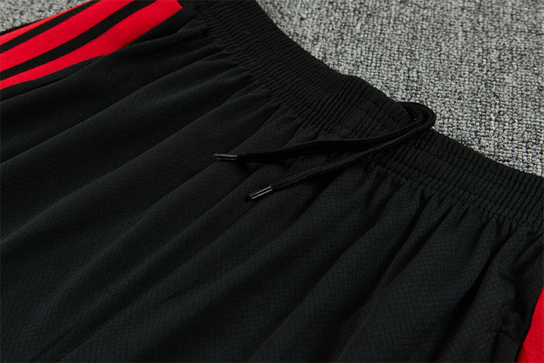 26-27 Manchester United Short Sleeve Training Suit - Image 10