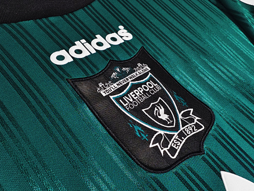 95-96 Liverpool Green Retro Jersey - Image 6