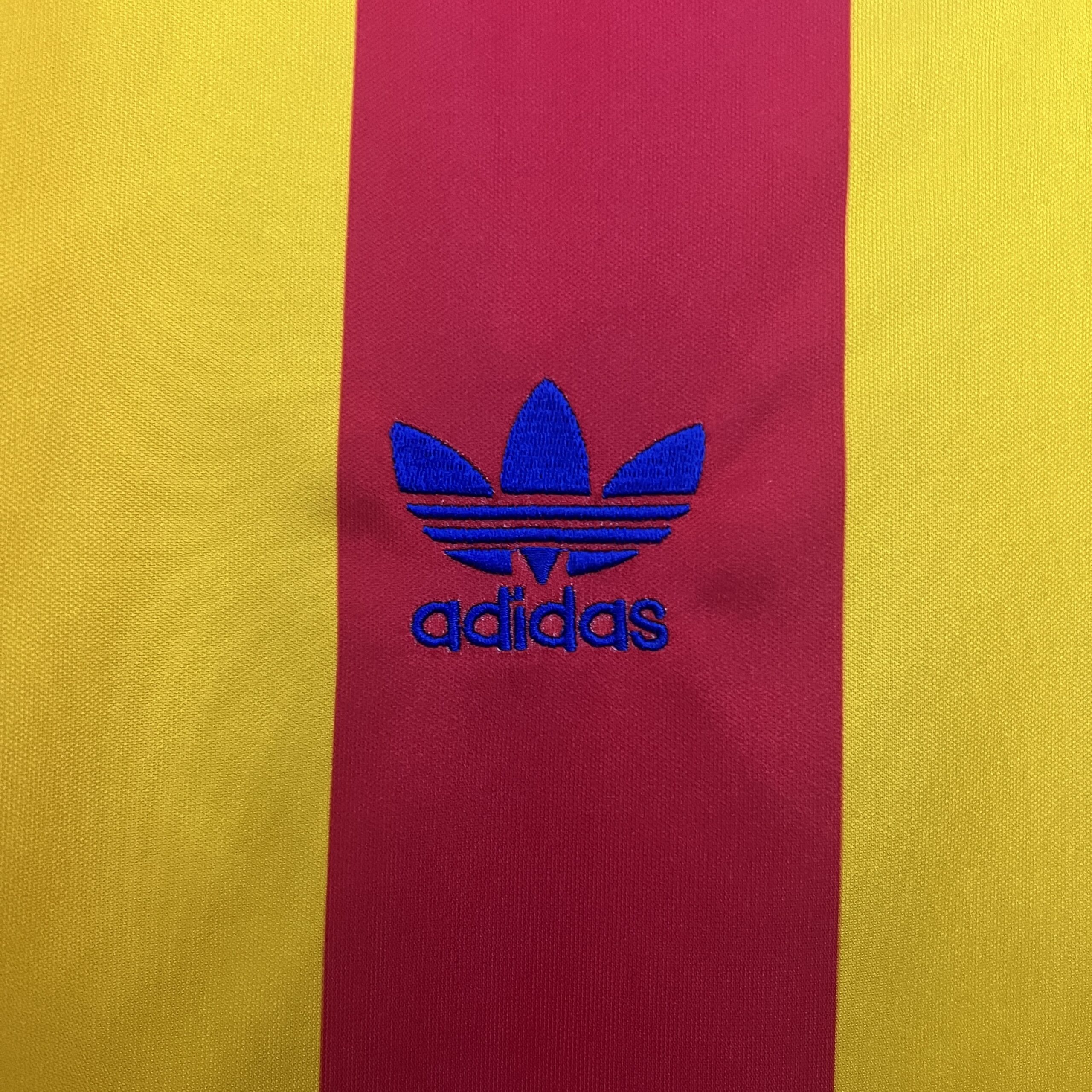 80-82 Valencia Home Retro Jersey - Image 3