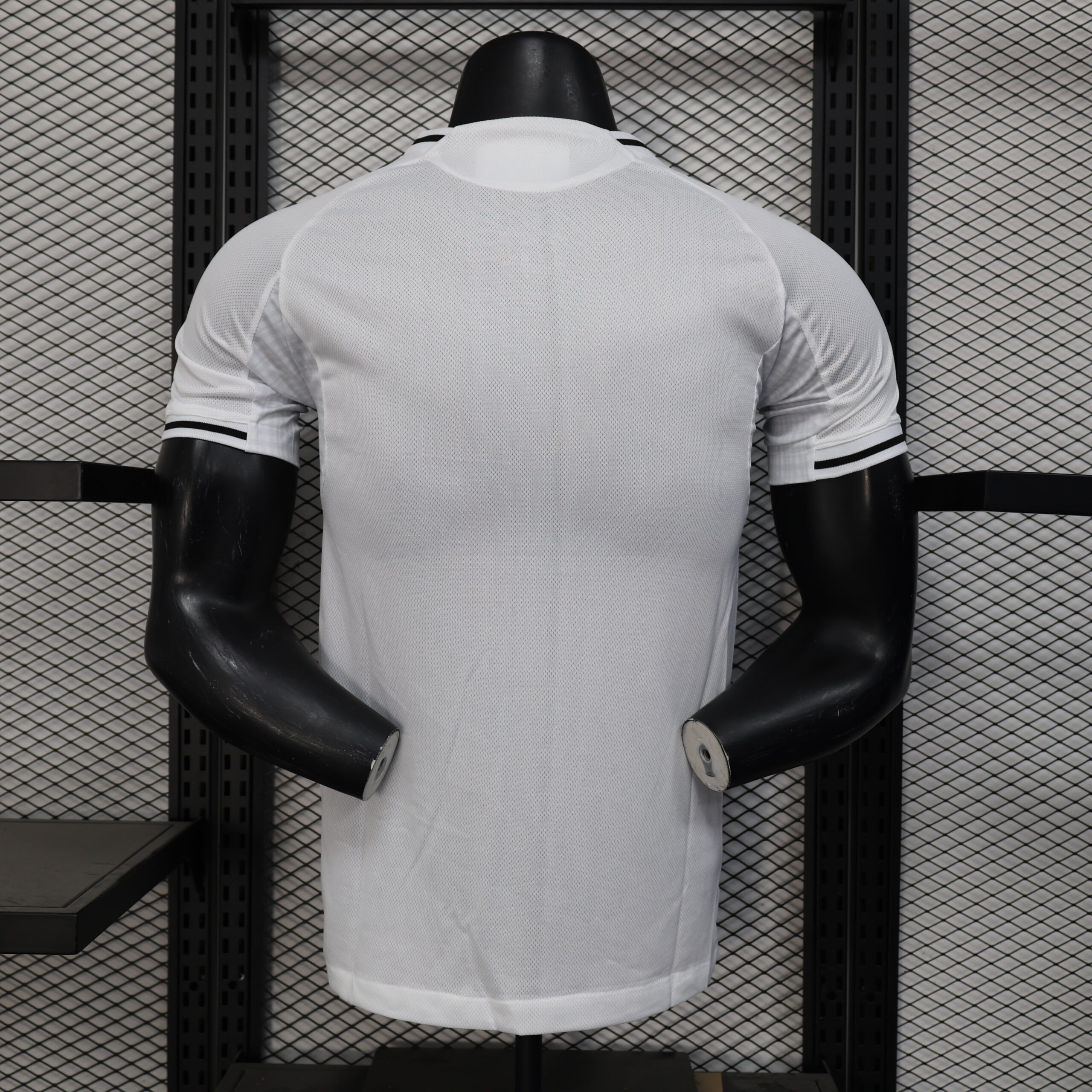 25-26 Newcastle United Home Player Jersey - Image 6