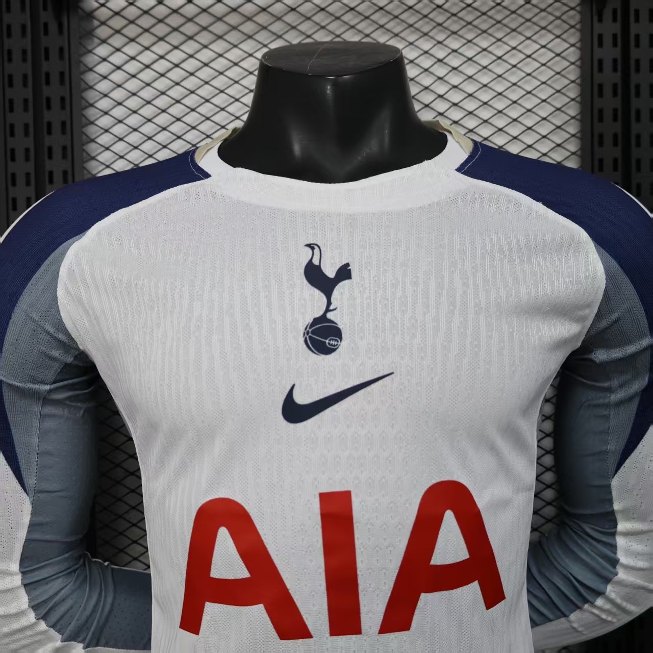 25-26 Tottenham Hotspur Home Player Long Sleeve Jersey - Image 2