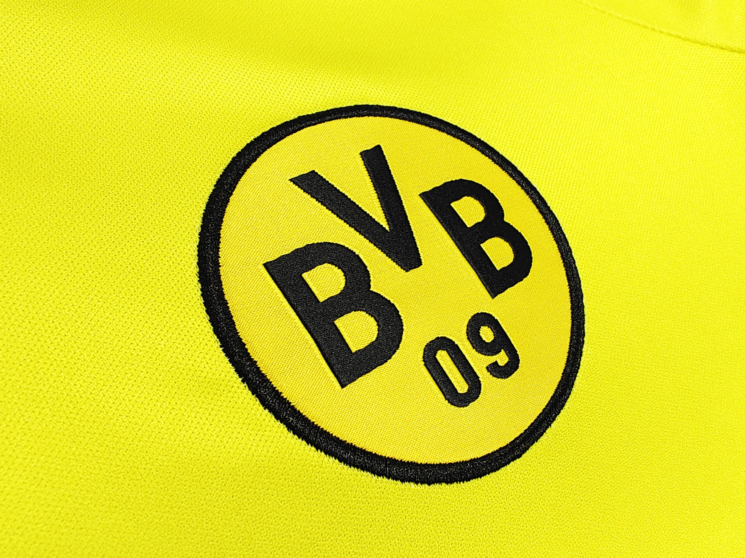 95-96 Dortmund Home Retro Jersey - Image 3