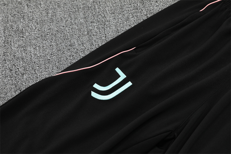 25-26 Juventus White Training Suit - Image 9