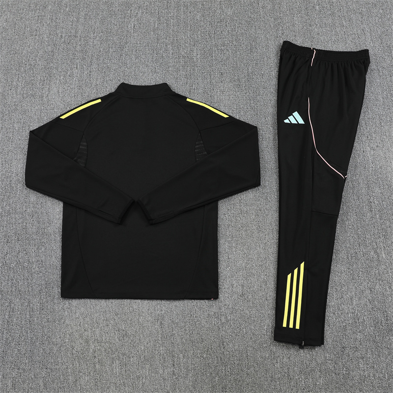 25-26 Juventus Black Training Suit - Image 5