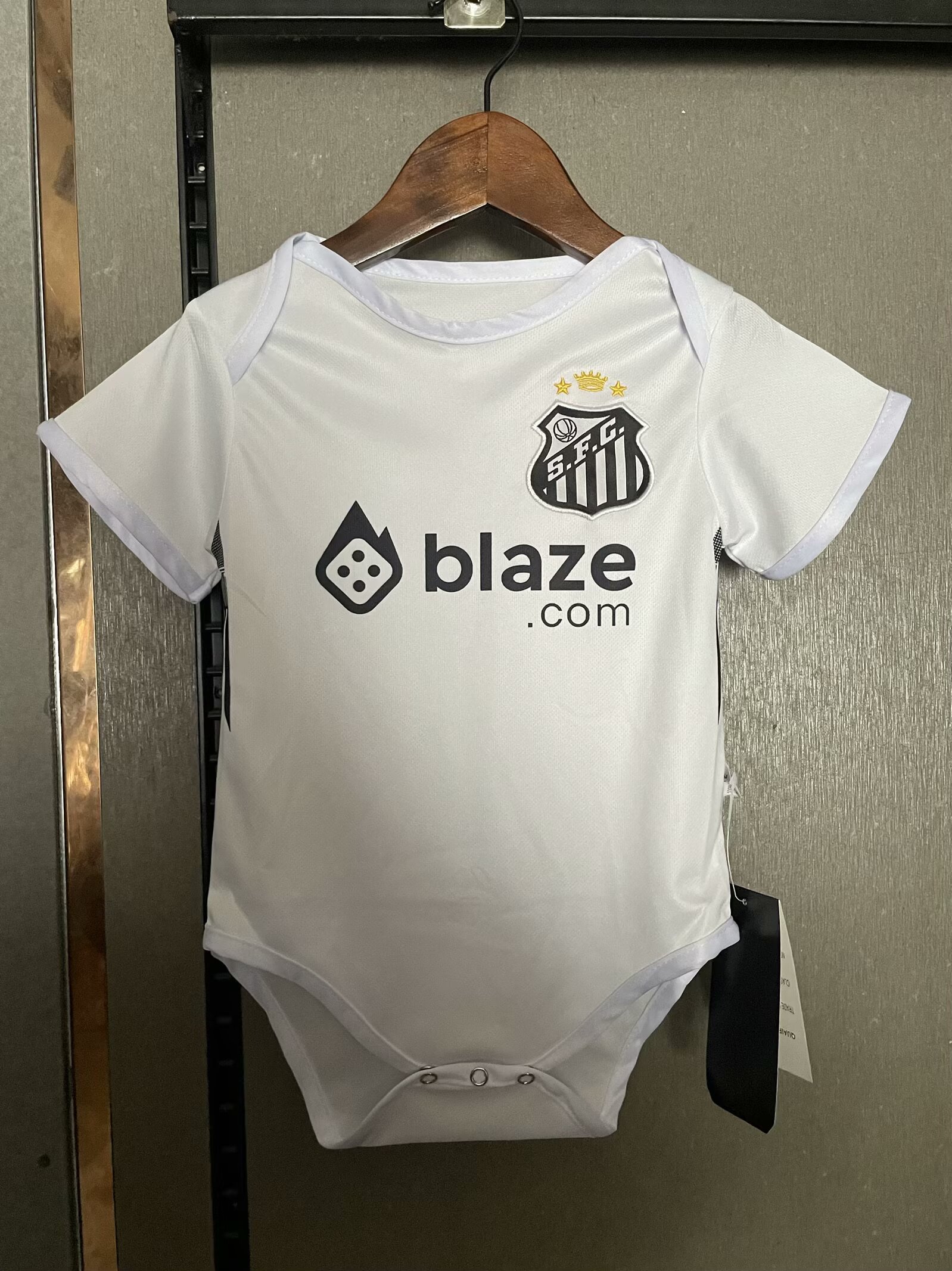 25-26 Santos Home Baby Clothing