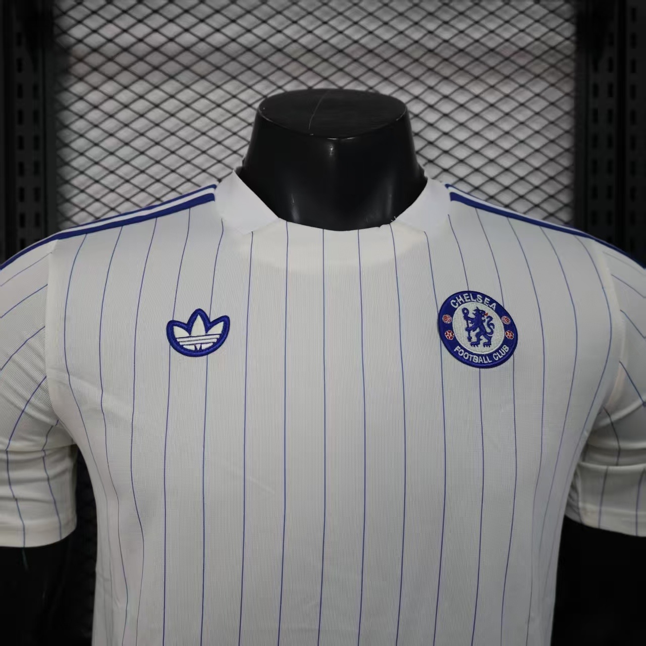 25-26 Chelsea Fashion Jersey - Image 2