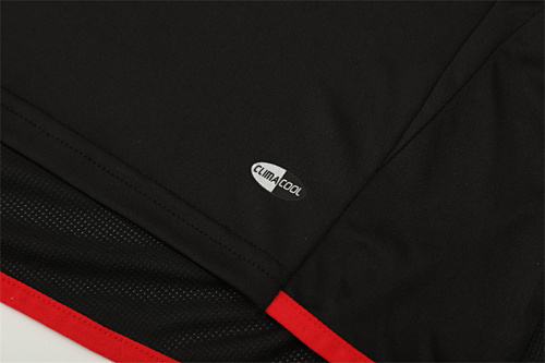 04-05 AC Milan Retro Jersey - Image 9