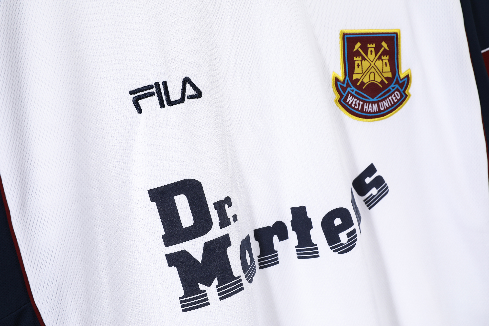 99-01 West Ham United Away Retro Jersey - Image 5