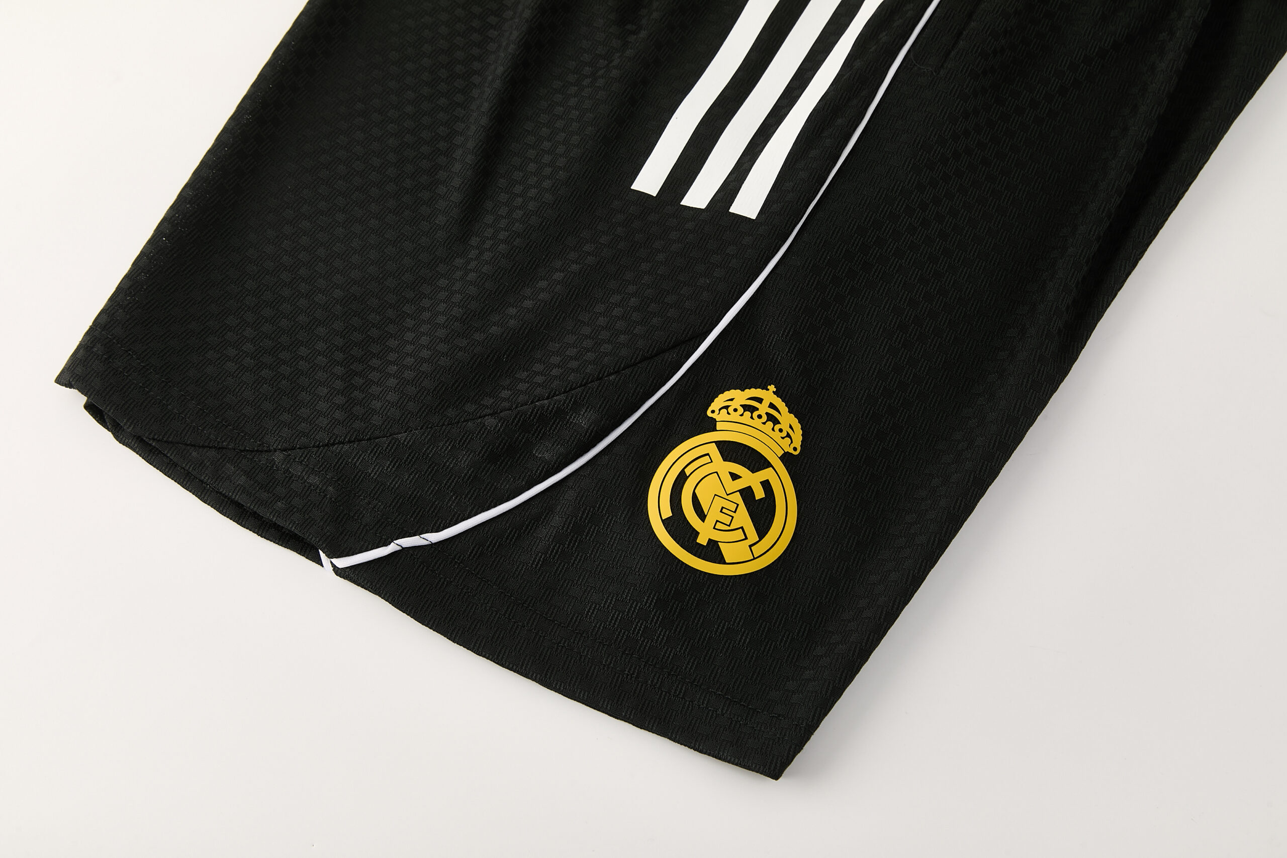 26-27 Real Madrid Short Sleeve Training Suit - Image 10