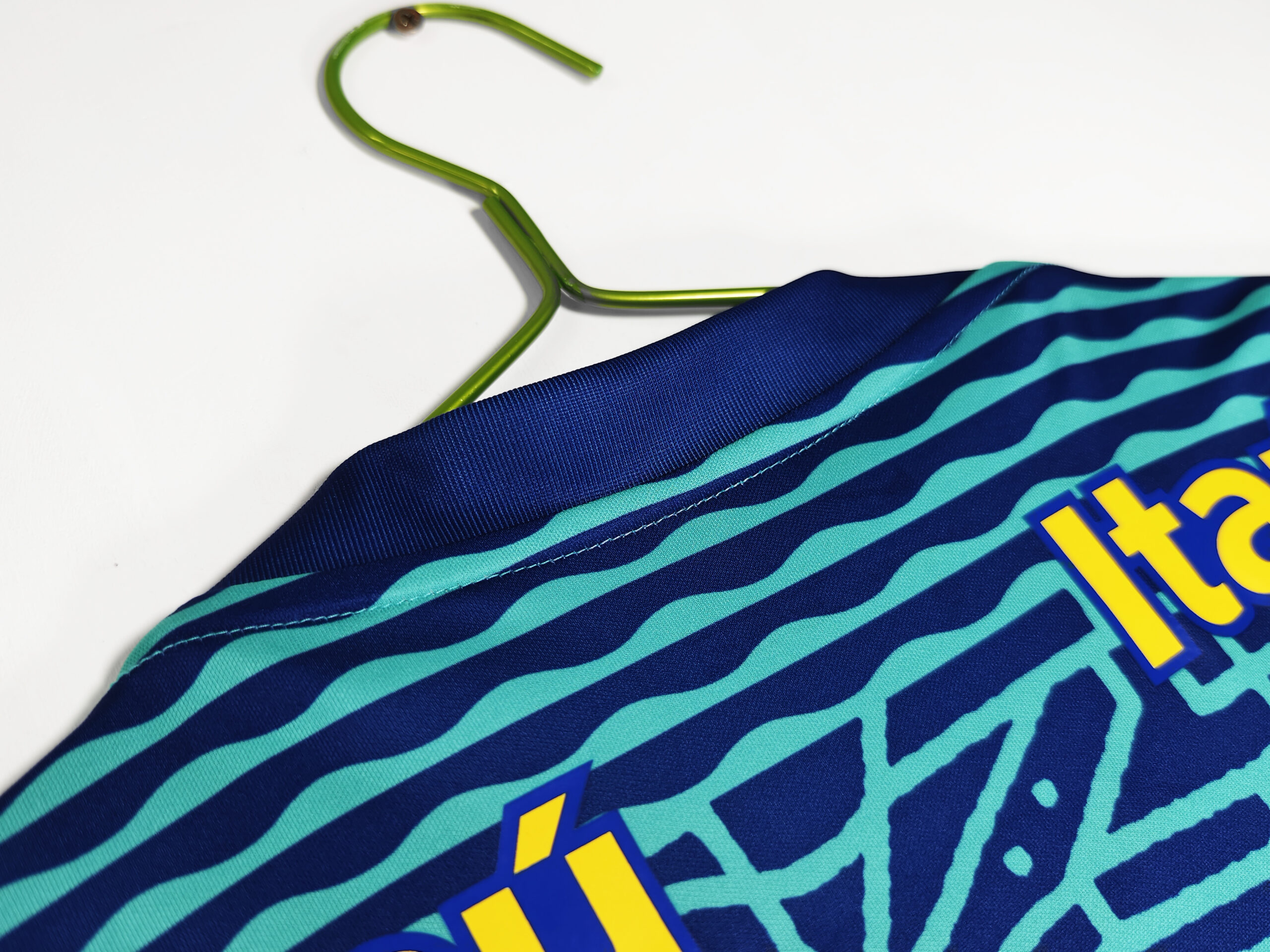 2024 Brazil Training Retro Jersey - Image 8