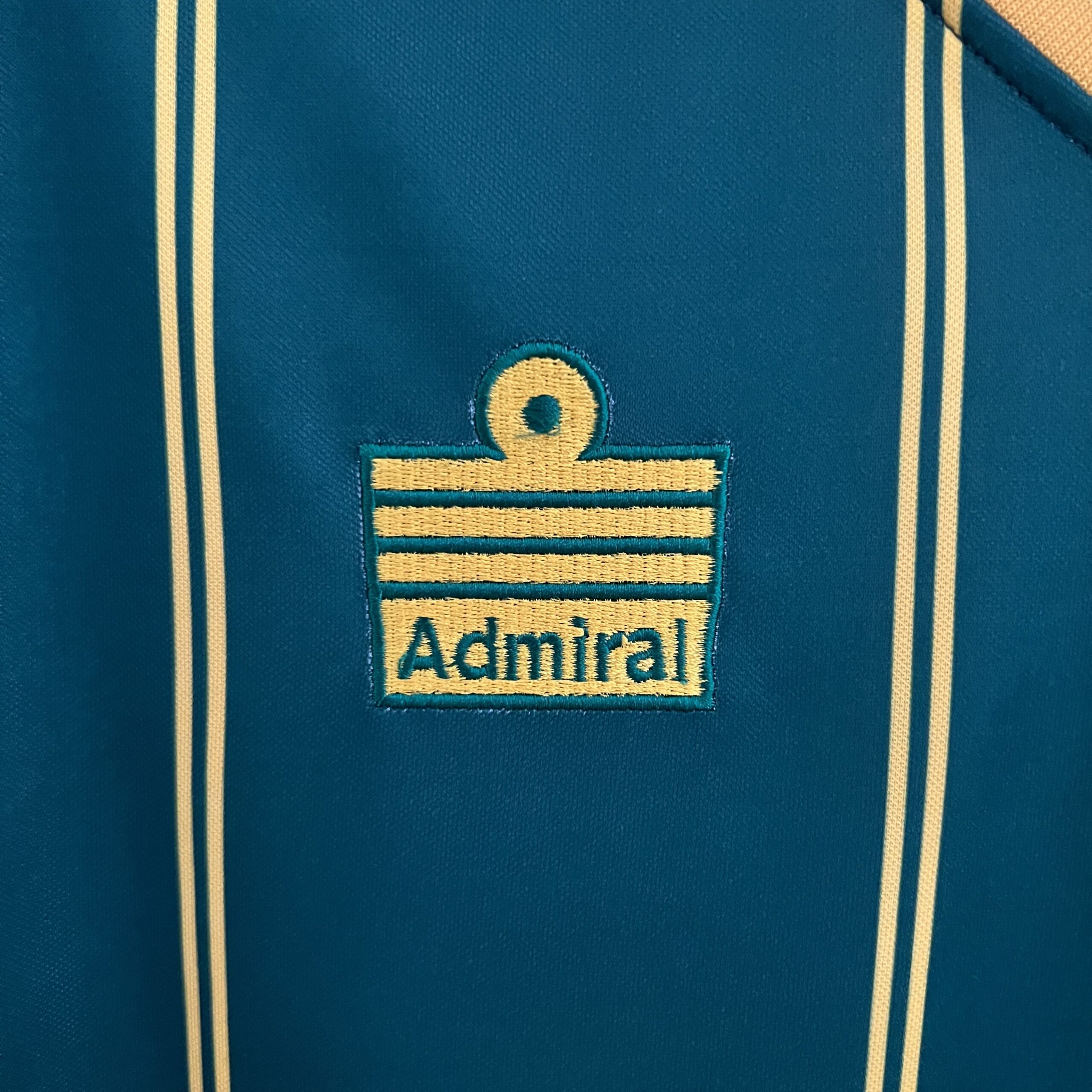 1984 Leicester City Away Retro Jersey - Image 4