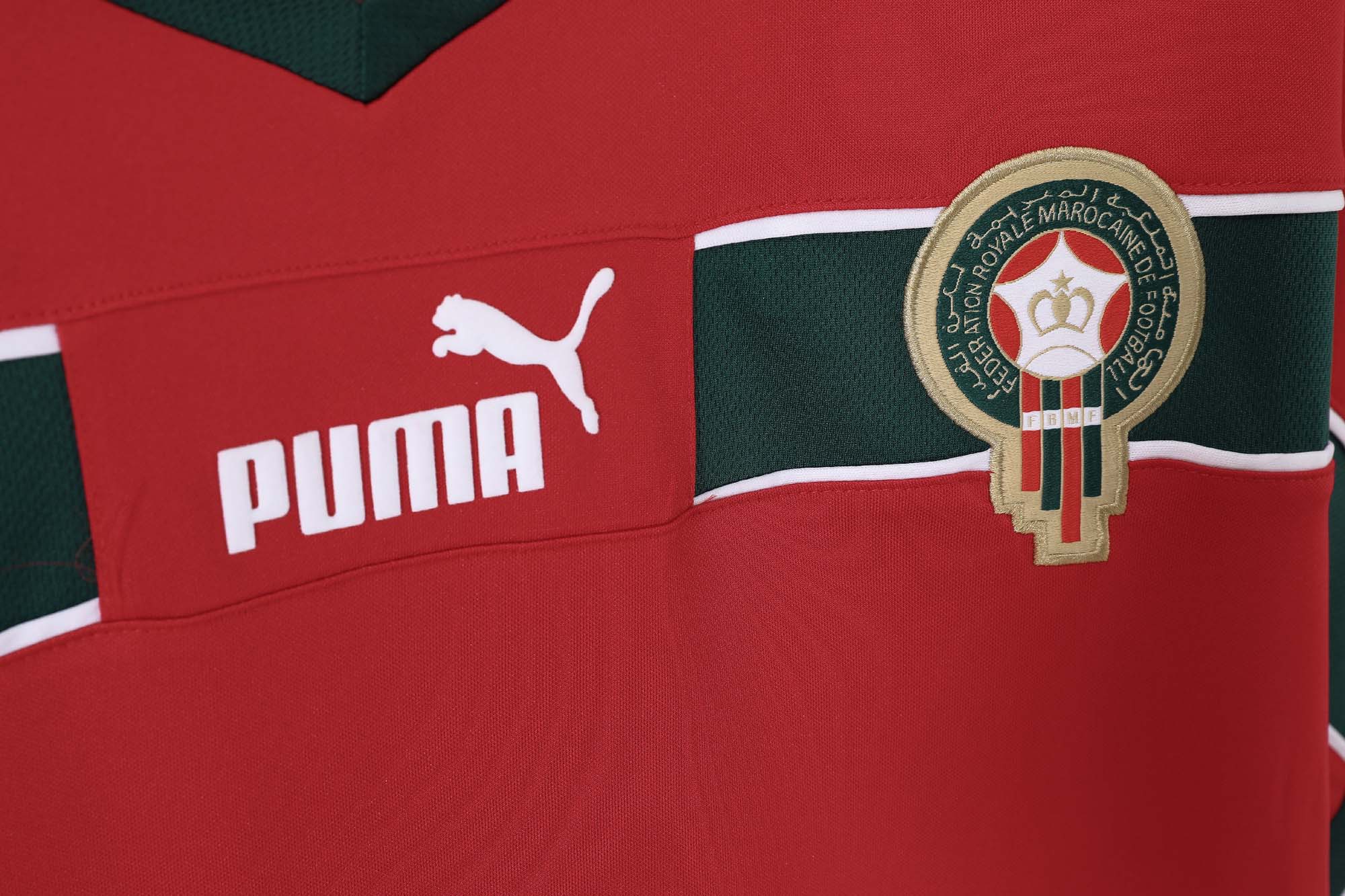 1998 Morocco Red Retro Jersey - Image 4
