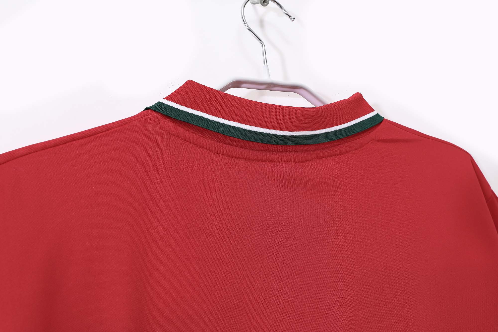 1998 Morocco Red Retro Jersey - Image 10