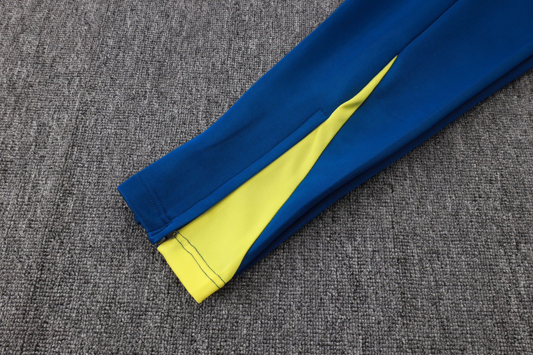 26-27 Barcelona Jacket Suit - Image 10