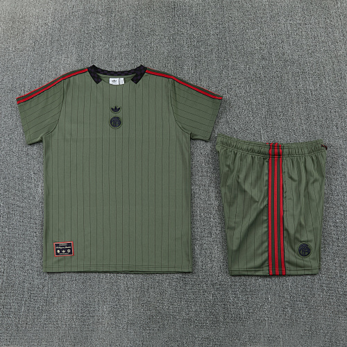 25-26 Bayern Short Sleeve Training Suit - Image 3